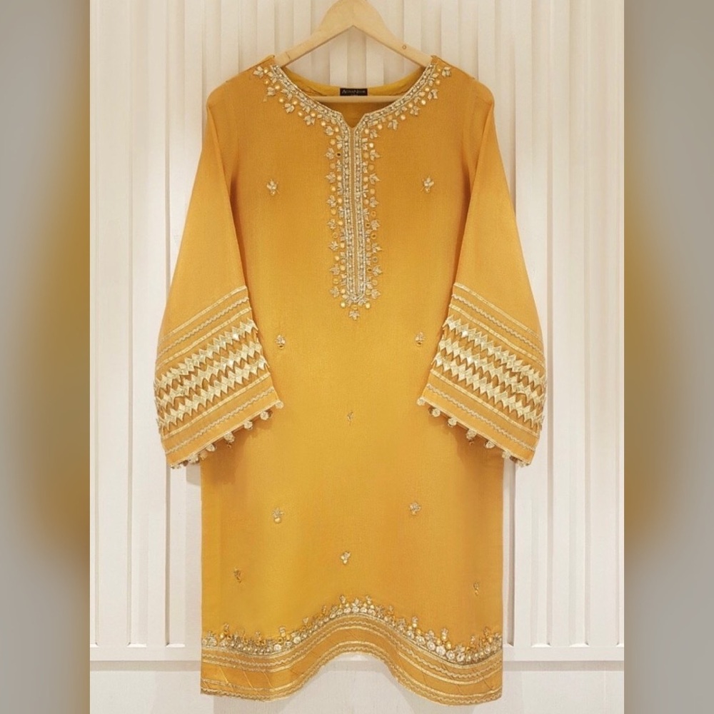 Agha Noor Kurta